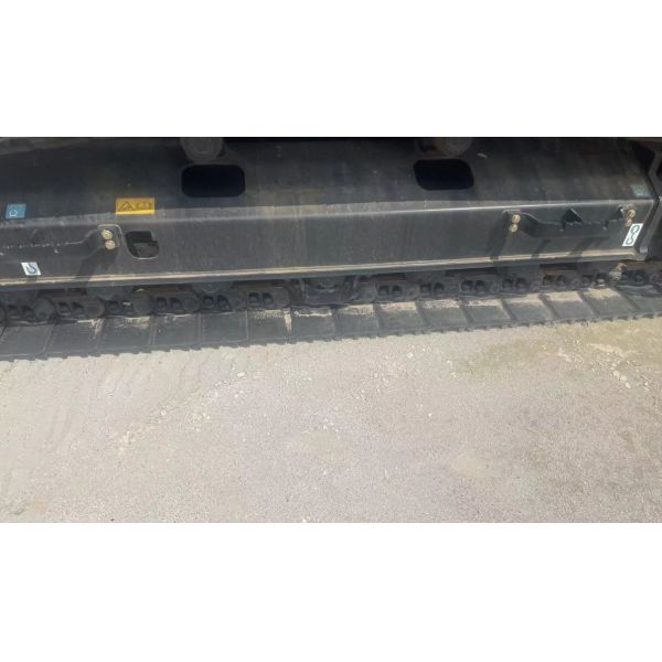 20 Ton Japan Brand Used Excavators Hitachi Zx200 Crawler Hydraulic 0.9m³ Bucket Capacity Digger