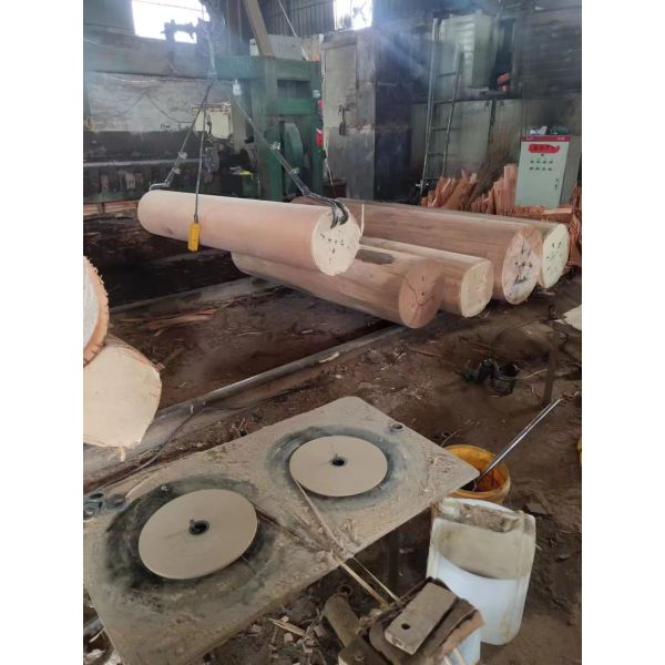 Natural Wood Rotary Cut PQ Veneer Sheet With 0.15-0.3mm For Plywood