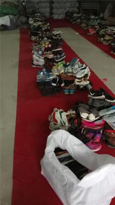 Sports shoes for men used shoes，stock shoes and used shoes stock shoes and used shoes