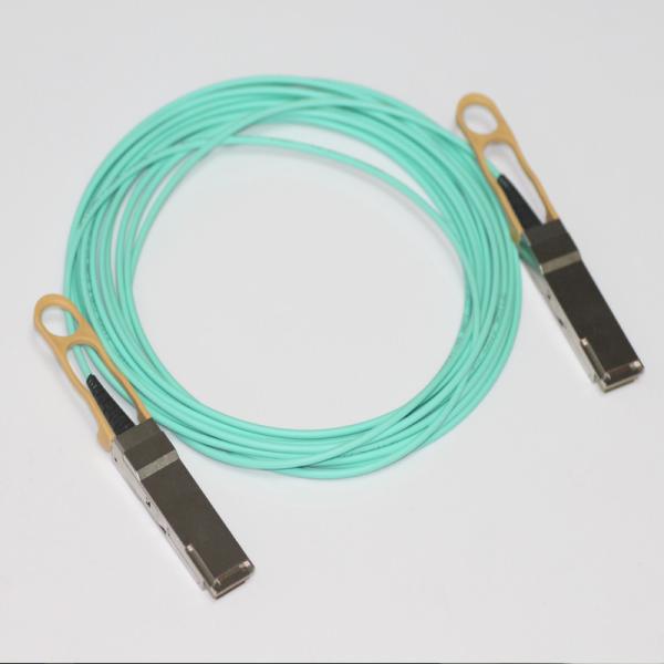 AOC PVC Jacket QSFP+ Active Optical Cable / 50 Meter 100g Breakout Cable