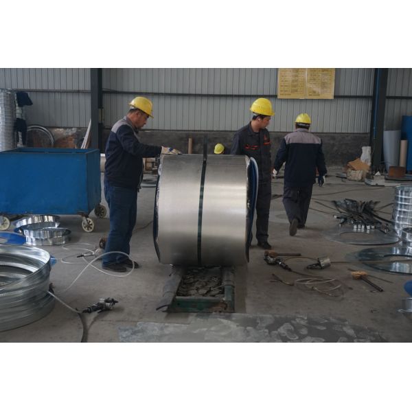 ASTM JIS Galvanized Steel Coils High strength Gi Sheet For Roofing
