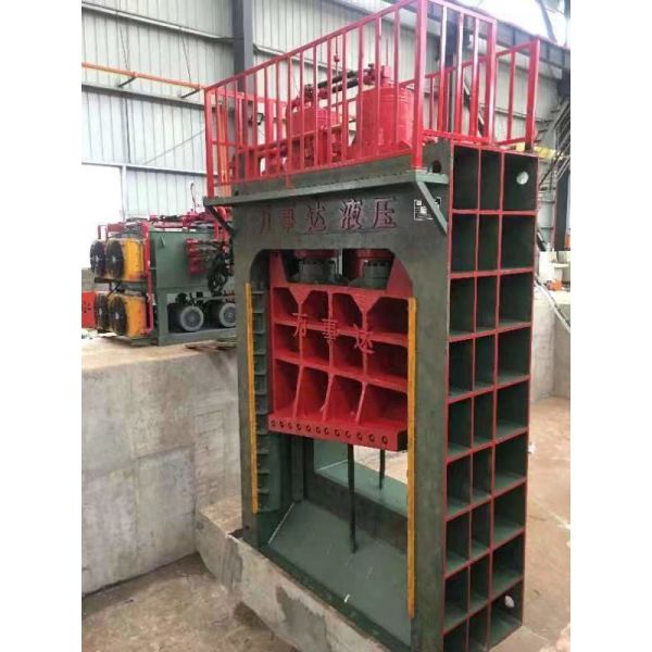 Industrial 315Ton Gantry Shear With 1300mm Blade For Scrap Metal Recycling