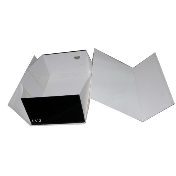Cardboard Keepsake Gift Boxes Luxury Design Logo Stamp foiled