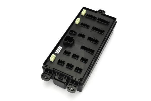 Kobelco SK200-8 Excavator Spare Parts Relay Boxs Assy YN24E00016F2