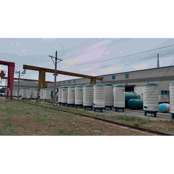 Painted Carbon Steel Air Receiver Surge Tank Vertical Compressed Air Receiver Tank