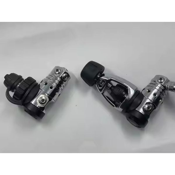 Brass Construction DIN Scuba Diving First Stage Regulator For Diver Traning