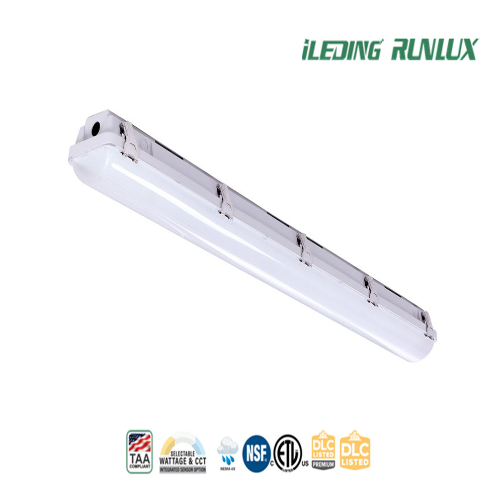 Polycarbonate Lens LED Tri Proof Light 50000 Hours Service Life For Harsh Environments