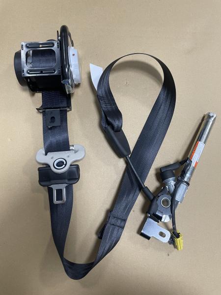 Ceinture de sécurité trois points OEM pour Honda CR-V 2023 avec prétensionneur