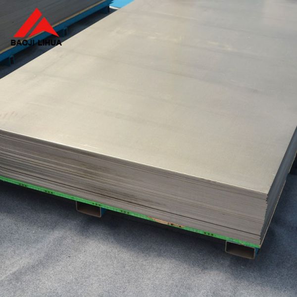 Rockwell B80 Hardness Silver Titanium Sheet for Construction