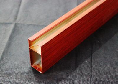 Painéis de teto internos lineares do metal da tira falsa de alumínio para construir o material decorativo