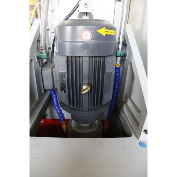 Straight Knives Grinding Machine