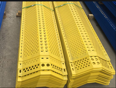 Single Peak 300mm Width Windbreak Fence Panels For Construction Site