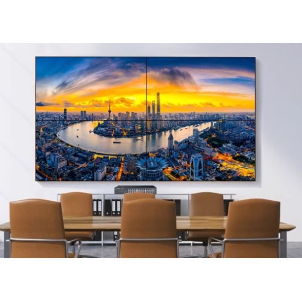 Publicité à LED accrocheuse Panneaux d'affichage à LED DC5V Voltage de fonctionnement 7000nits Lumière R 625-630nm Paramètre LED