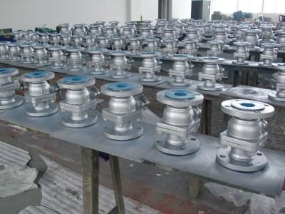 Válvula de esferas flutuante API6FA de flanco de assento macio