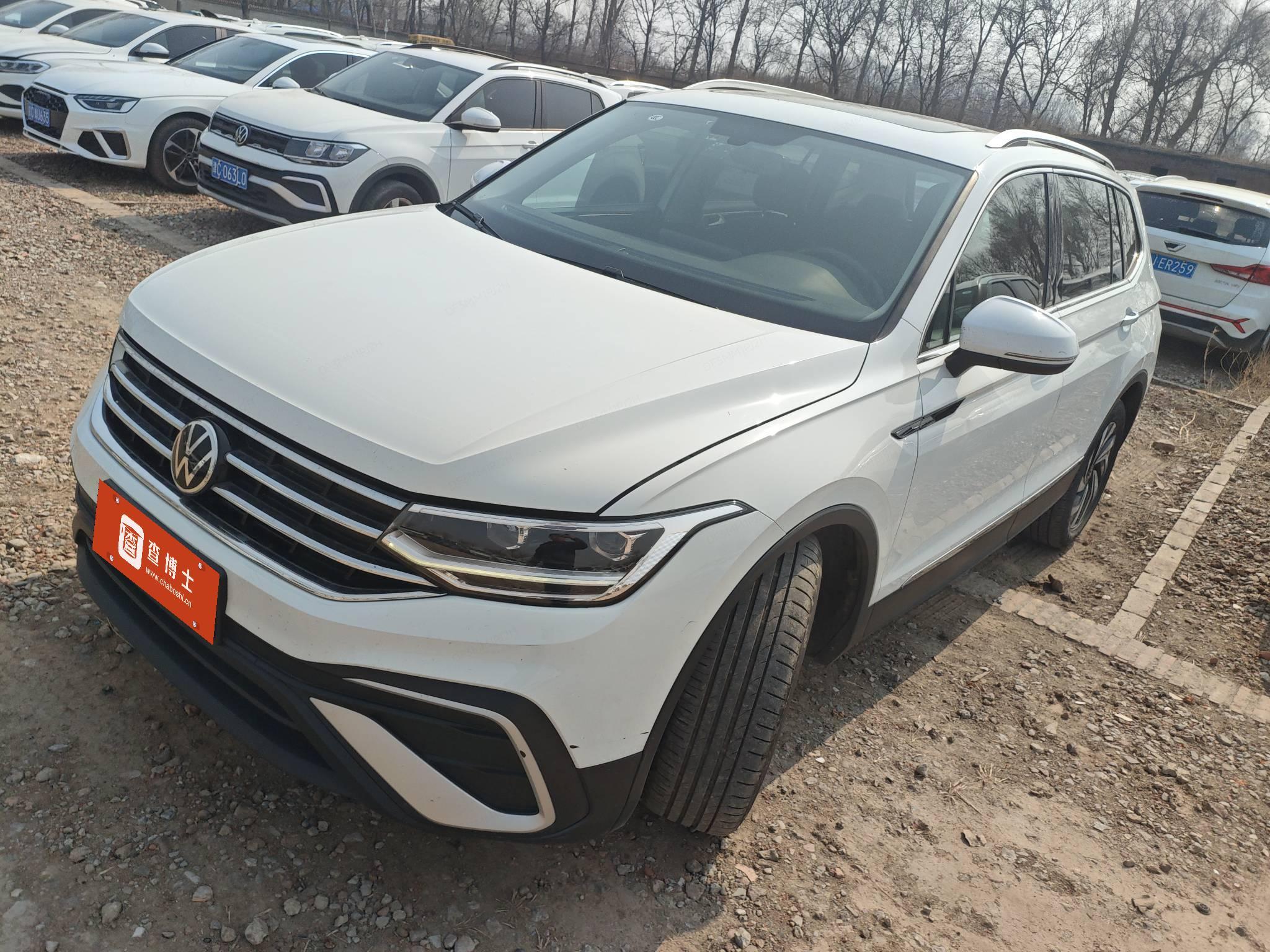 2023 Volkswagen Tiguan L 300TSI Automatic FWD Zhixiang Edition