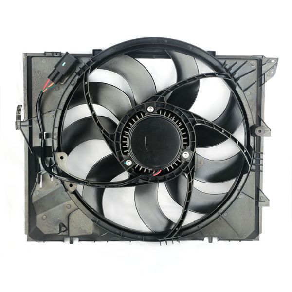 Ватт 17427547305 собрания вентиляторного двигателя 600 радиатора серии 2007-2013 E90 E91 BMW 3 17427522055 17427562080