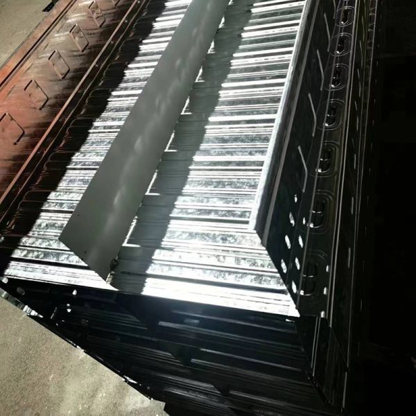 Envases de cables moldeados resistentes al fuego no inflamables para instalaciones eléctricas