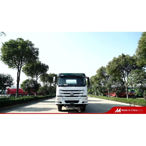 6000Liter fuel tanker truck for sale sinotruk howo 4x2 Dispenser Fuel Truck