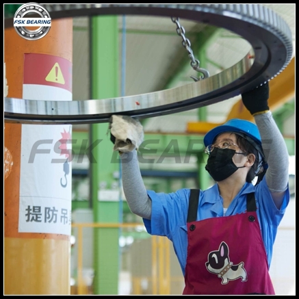 High Quality R215-7 Excavator Slewing Bearing Ring OD1327mm Heavy Duty
