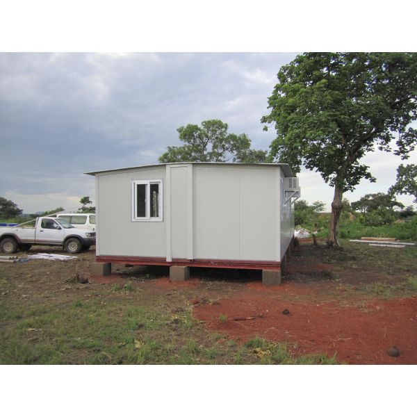 Prefabricated Portable Emergency Shelter