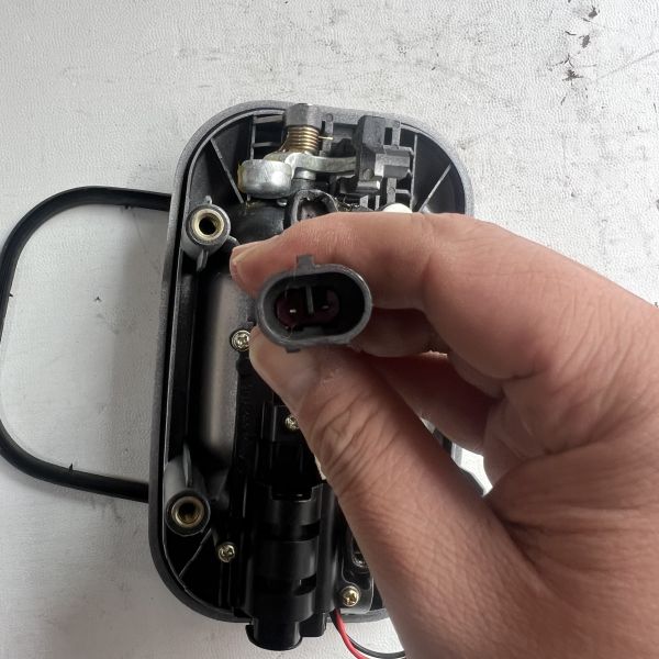 Premium Rear Luggage Door Lock for King Long Buses with 100,000 Cycles Life and 5000N Locking Force Operating from -40℃ to 85℃