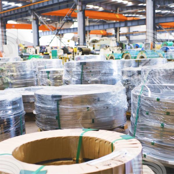 tira de aço inoxidável/bobina/faixa 690mm de 201j3 SUS304 para a bacia de aço inoxidável