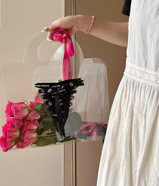 Transparent PET Clear Plastic Favor Boxes Handbag Customizable PVC Box