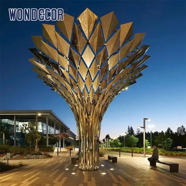 Нержавеющая сталь геометрических статуй сада металла зеркала на открытом воздухе