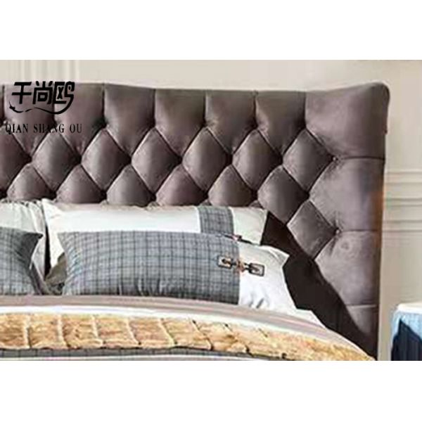 American Style Brown Leather Velvet Fabric Bed , Wooden Frame King Size Bed