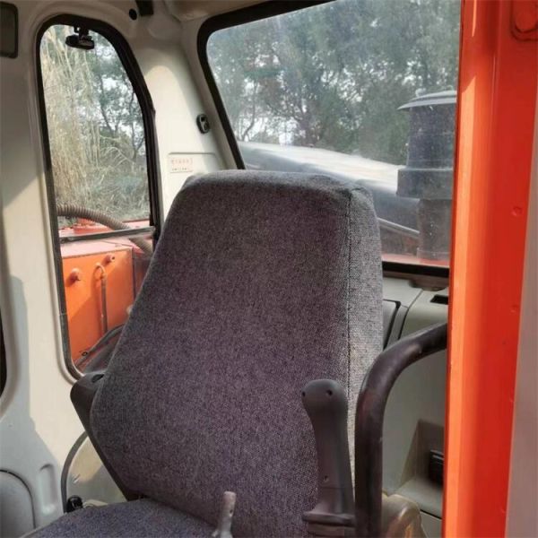 90% Original Doosan DH150 Excavator Used Doosan Wheel Excavator DH150W In South Korea