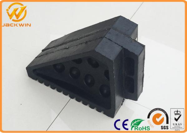 Light Weight Recycled Solid Rubber Wheel Stopper Anti Corruption 235*115*175 mm