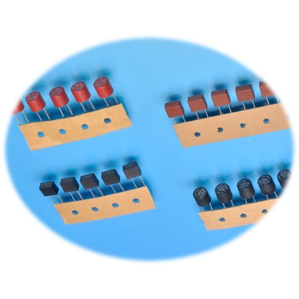 Square 250V 1A Radial Lead Micro Fuses , Time-Lag Fuse For Electronic Device Circuit