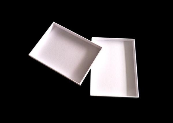 White Flat Pack Gift Boxes , Rigid Gift Boxes With Lids For Apparel Packing