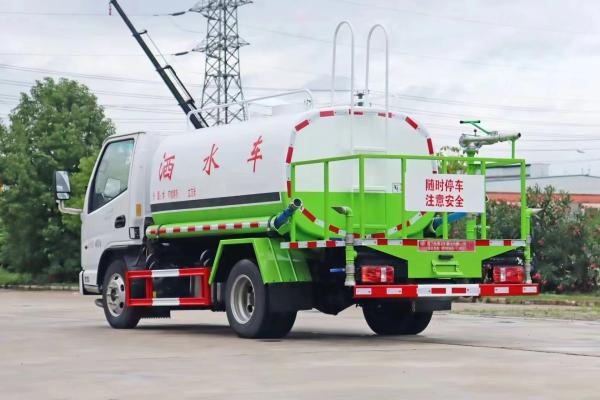 Diesel 4*2 Meter Dust Suppression Water Tanker Transport Truck for Dust Control and Water Transportation