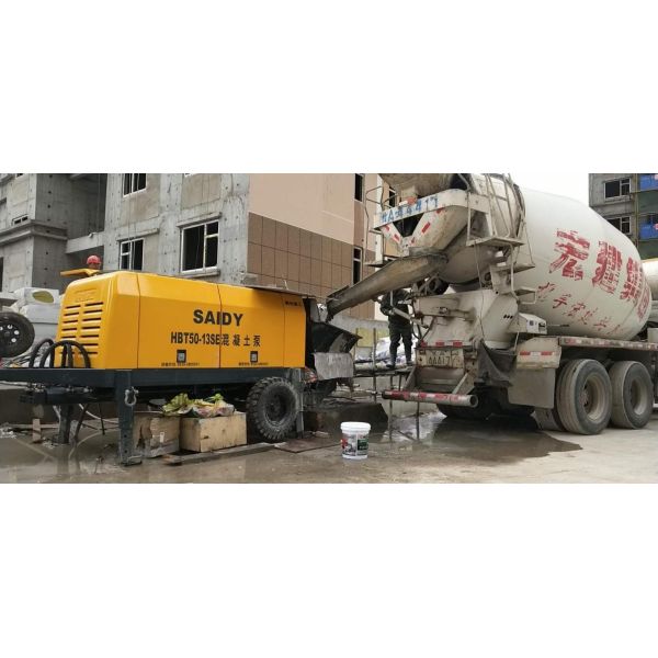 Hopper Volume 0.4m3 Electronic Concrete Delivery Pump Motor Powered