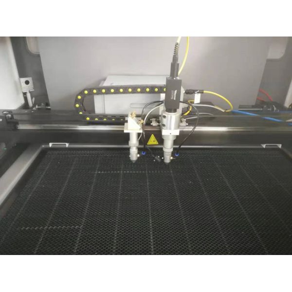 Лазер СО2 волокна гравируя автомат для резки 20W 30W 50W 2 в 1 лазере планшетном