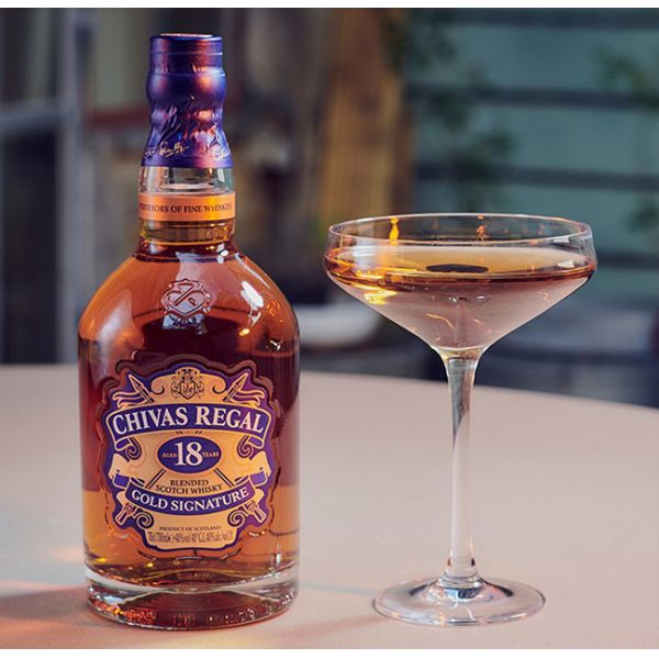 Waterproof Embossed Whiskey Wine Bottle Sticker Printing