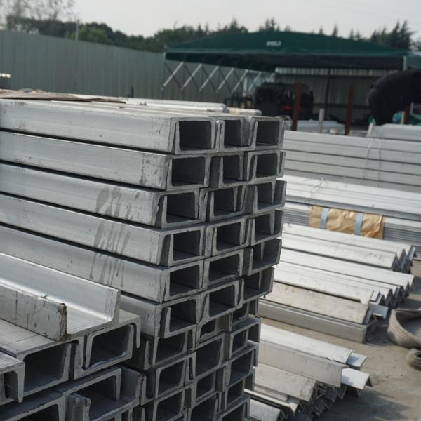 Alloy Stainless Steel U Channel Trim 6mm Thickness 2B Embossed
