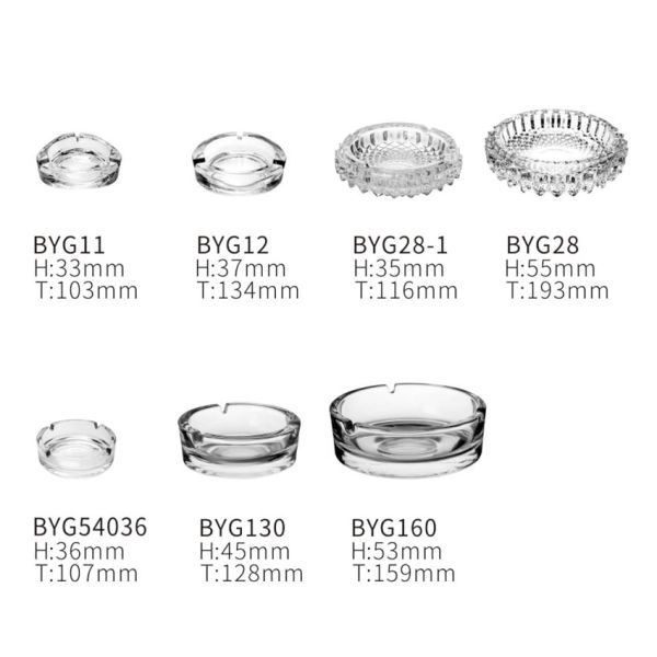 4.2 Inch Small Triangle Glass Cigarette Ashtray For Bar / Outdoor Patio