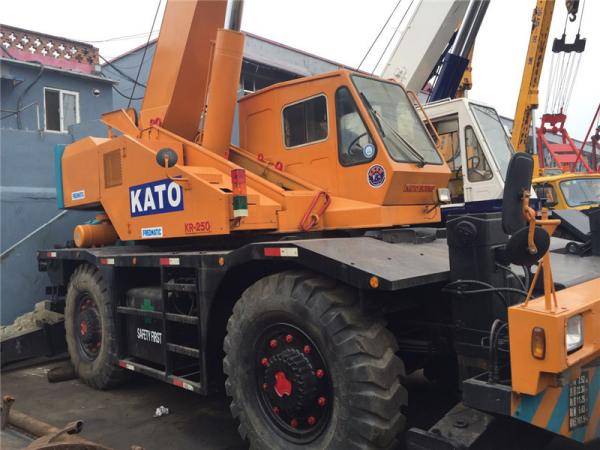 KATO 25T terrain rough crane