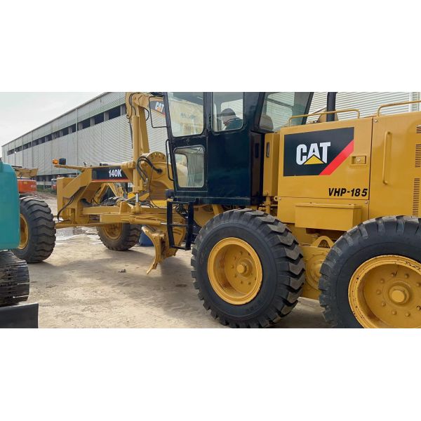 Machinery Repair Shops Used CAT140K Grader with Cummins Engine and Direct Drive Gear