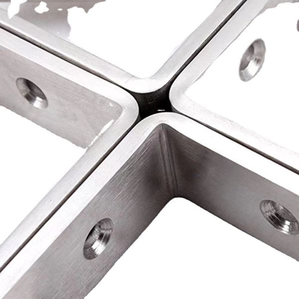 Professional Metal 's Specialty Custom Production of Metal Fasteners and Bending Bracket