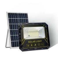 Ip67 Lumières d'inondation extérieures à énergie solaire 200w Lumière d'inondation solaire étanche