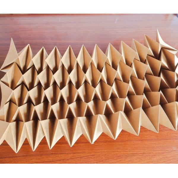 Plotter de corte de patrones de papel de cama plana con alfombrilla de cuero verde de adsorción al vacío de 1500*900mm