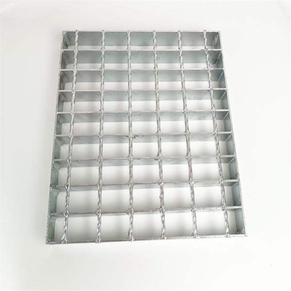 Industrial Grade Steel Grating Panels Interlocking Design For Drainage Ventilation