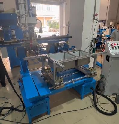 Powerful Multi-Axis CNC Internal Edge Welding Special Machine For Complex Welding Tasks