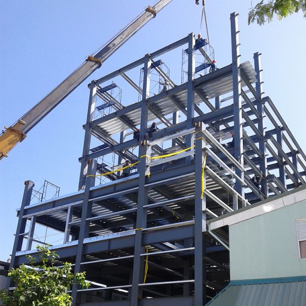 Galvanized Q355B corrosion-resistant steel structure framework building
