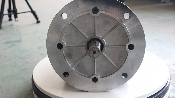 МС100Л1-4 мотор Ак алюминия 2.2КВ 3ХП трехфазный