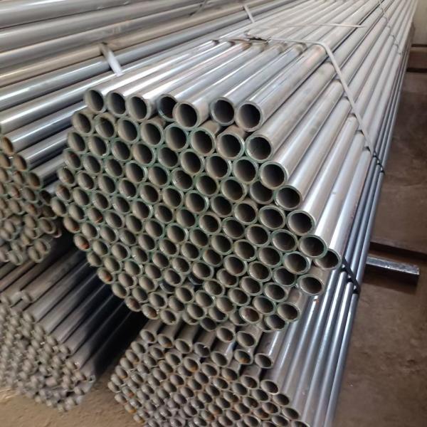 Seamless Steel  12m Carbon Steel Tube Hot Rolled Black Iron Pipe For Structural