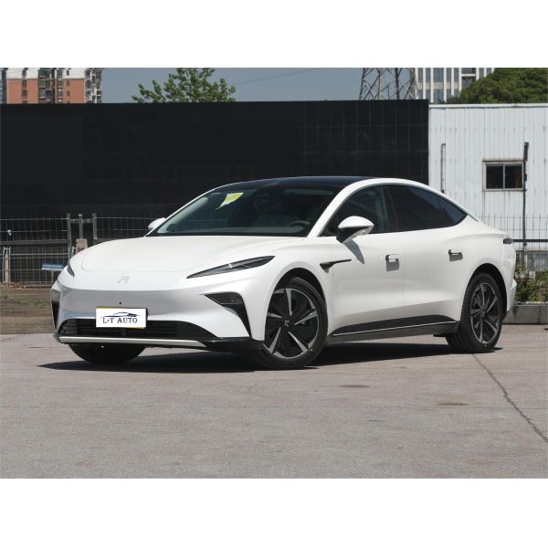 Feifan F7 Electric Car with 702km Pure Electric Cruising Range and 200km/h High Speed